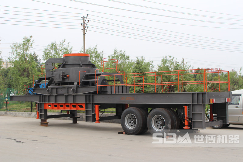 放在汽車(chē)上的打沙機，流動(dòng)制砂機設備