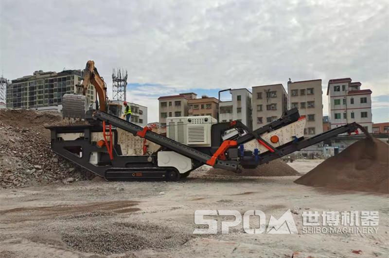 大型建筑垃圾粉碎機械，移動(dòng)破碎站